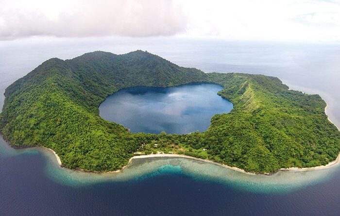 Mengeksplor Keindahan Alam Pulau Satonda