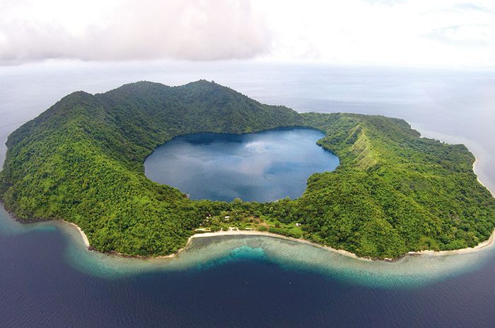 Mengeksplor Keindahan Alam Pulau Satonda