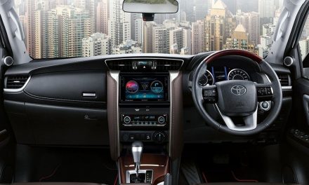Fortuner VRZ, Material Interior Premium Dan Teknologi Terkini