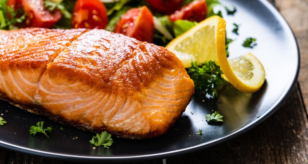 Steak Salmon Lezat Ala Restoran, Ini Dia 5 Cara Buatnya!