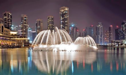 Destinasi Dubai Fountain Keajaiban Air Menari Di Jantung Dubai