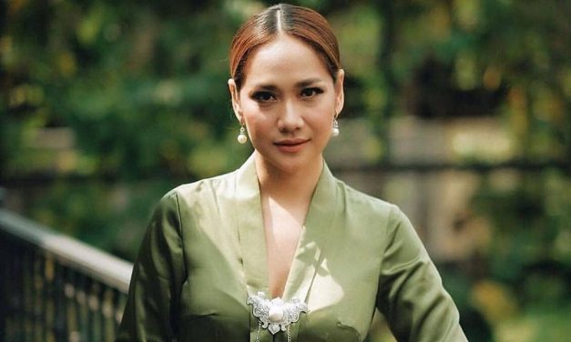 Bunga Citra Lestari Penyanyi Pop Dengan Gaya Vokal Yang Khas