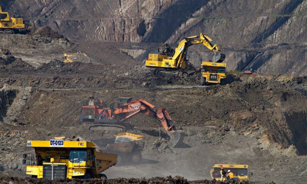 Pertambangan Nikel Sediakan Bahan Baku Untuk Industri Modern