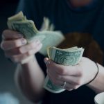 Hidup Tanpa Utang, Gaya Hidup Finansial Sehat