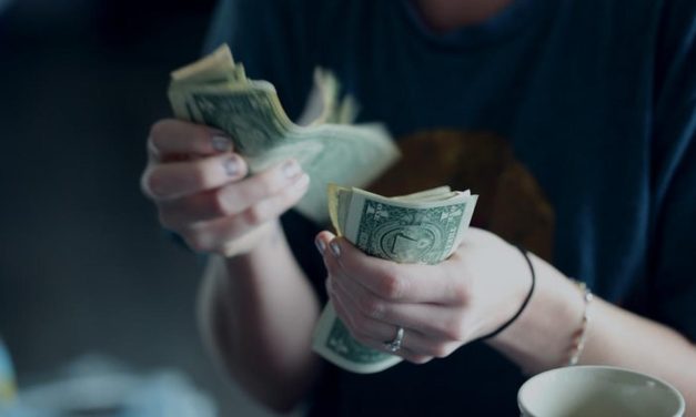 Hidup Tanpa Utang, Gaya Hidup Finansial Sehat