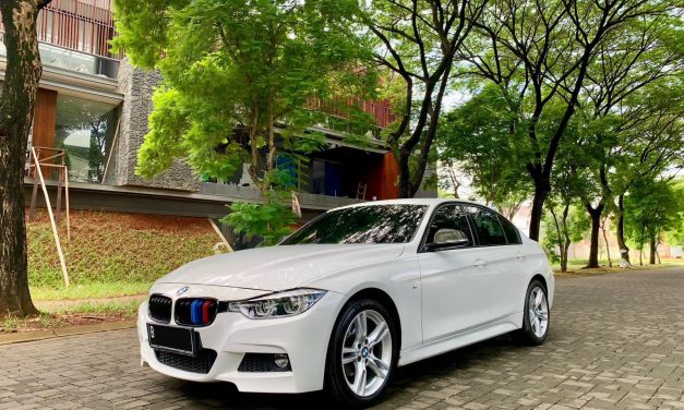 BMW F30 Seri 3 Yang Jadi Favorit Pecinta Sedan Premium