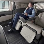 Kia Carnival MPV Premium, Kabin Luas Dan Teknologi Modern