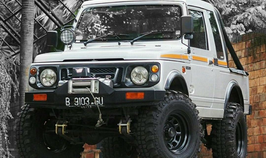 Suzuki Jimny Caribian Kendaraan Off-Road Legendaris