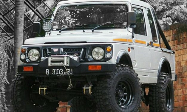 Suzuki Jimny Caribian Kendaraan Off-Road Legendaris