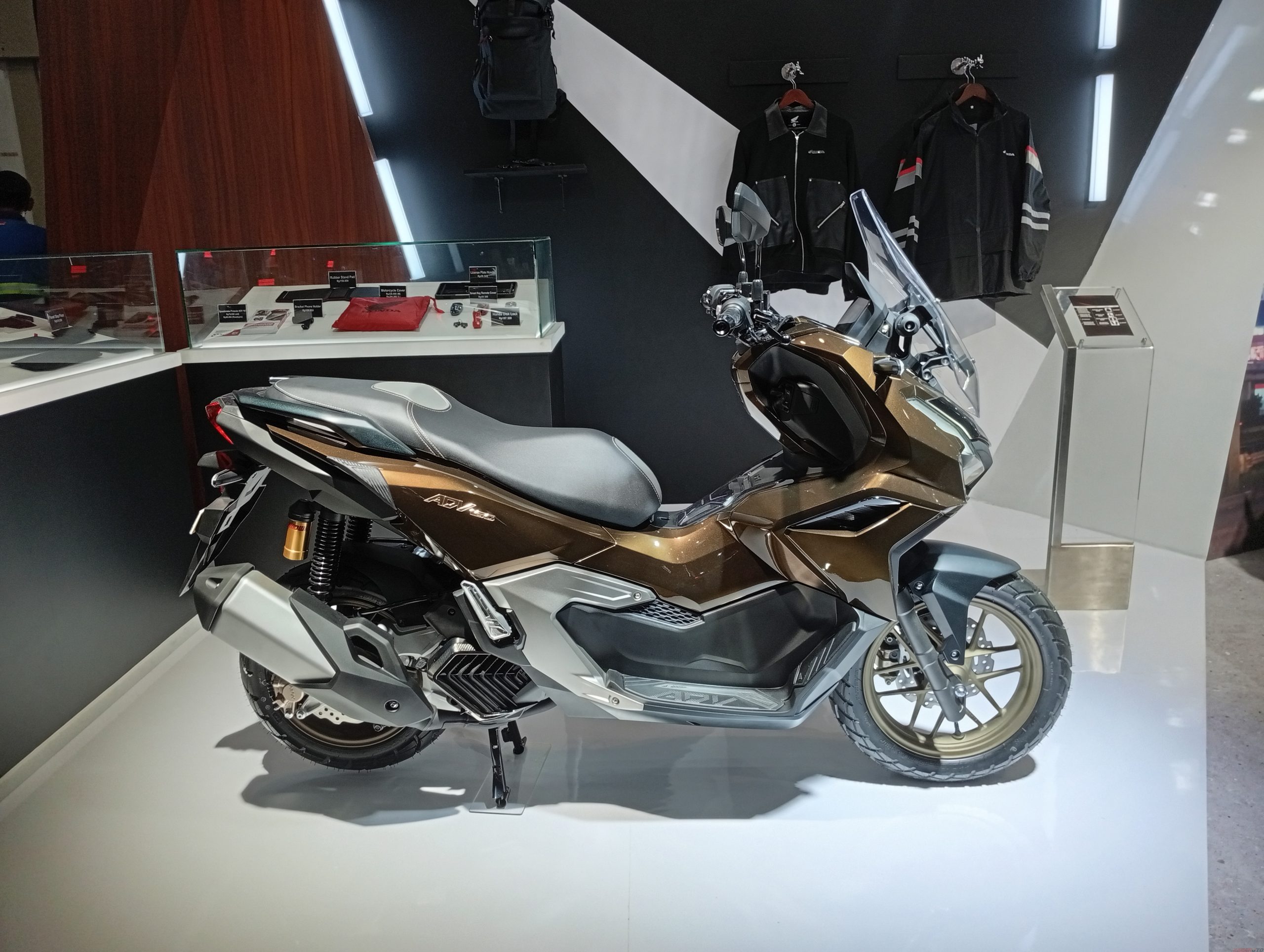 Honda ADV
