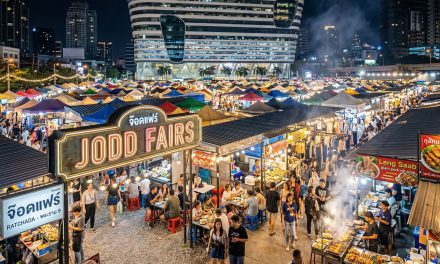 Wisata Kuliner Bangkok, Menyantap Hidangan Khas Thailand